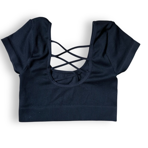 Aerie Ribbed Short Sleeve Cropped Scoop Neck Black Crossover Back Tee Top S - Picture 3 of 5